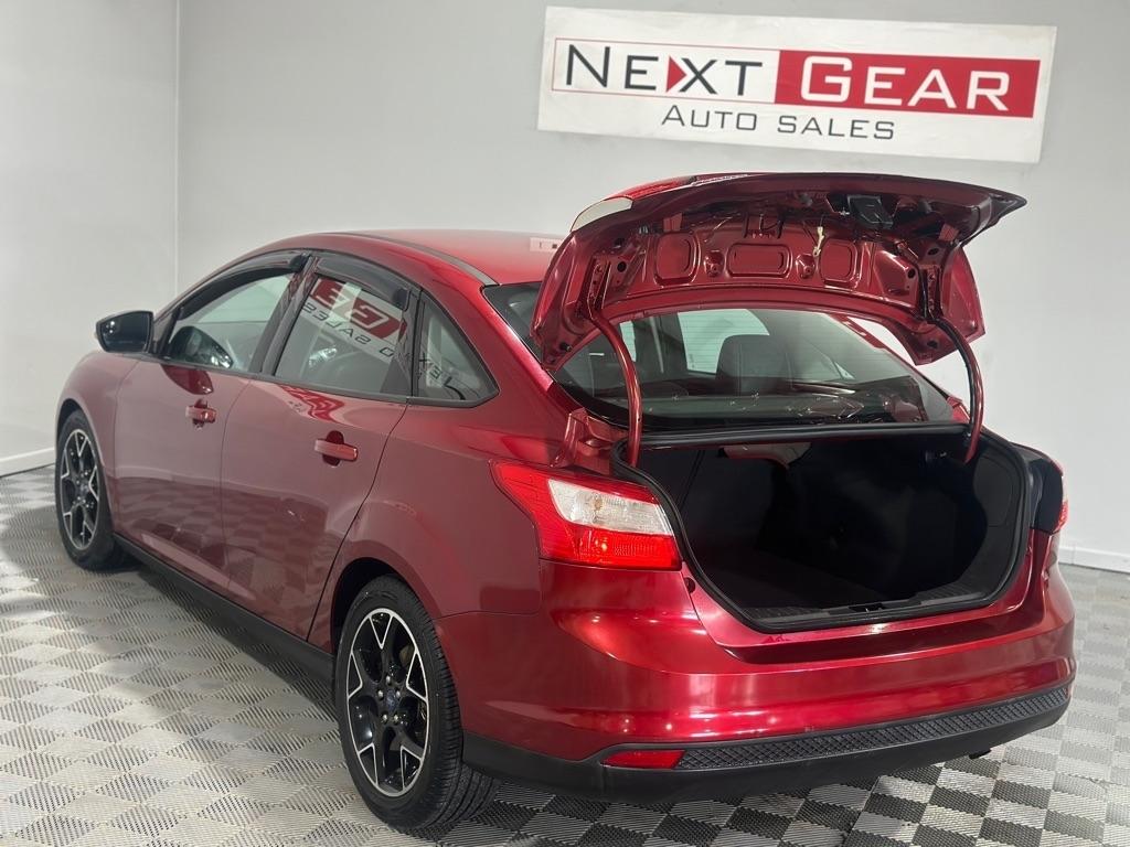 Ford Focus SE Sedan 2014