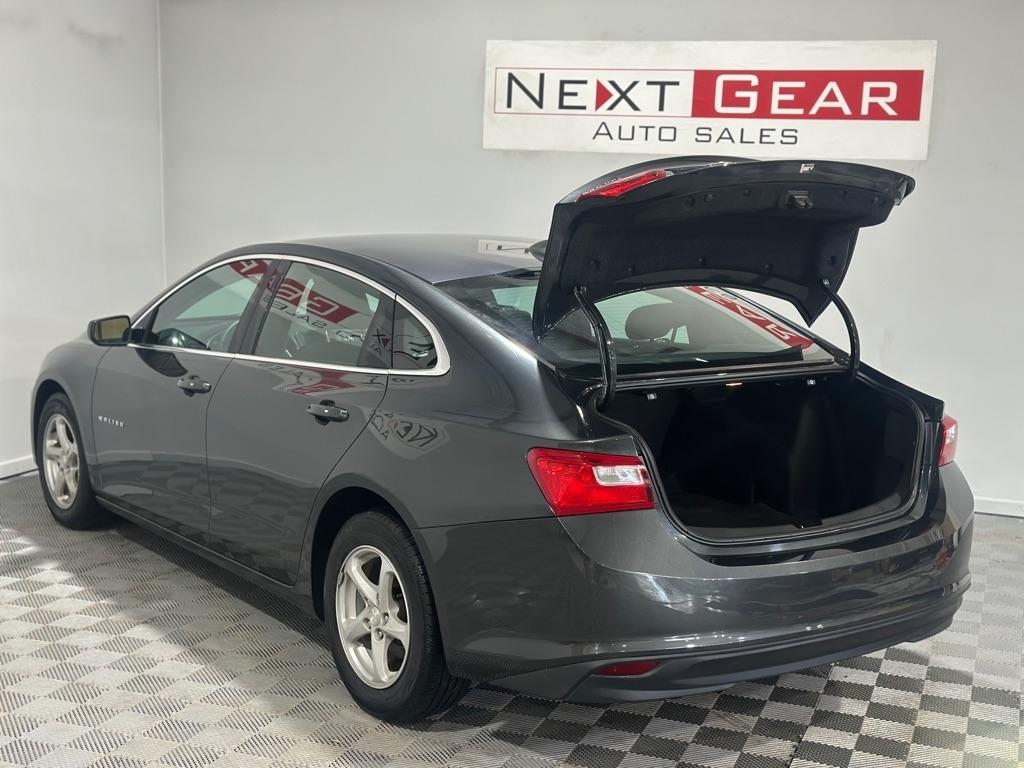 Chevrolet Malibu LS 2017