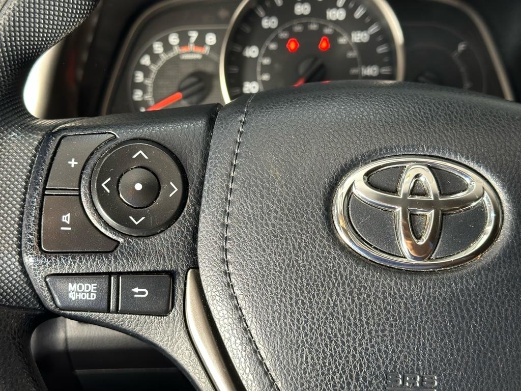 Toyota RAV4 LE AWD 2014