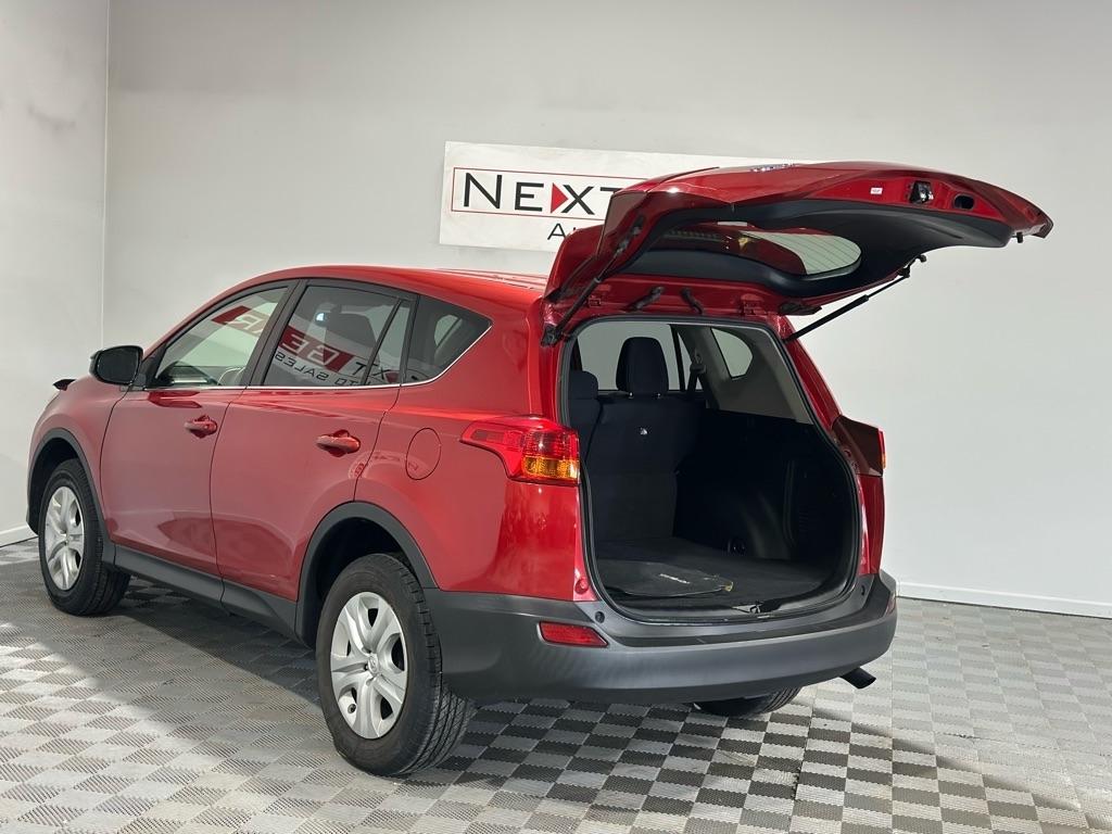 Toyota RAV4 LE AWD 2014