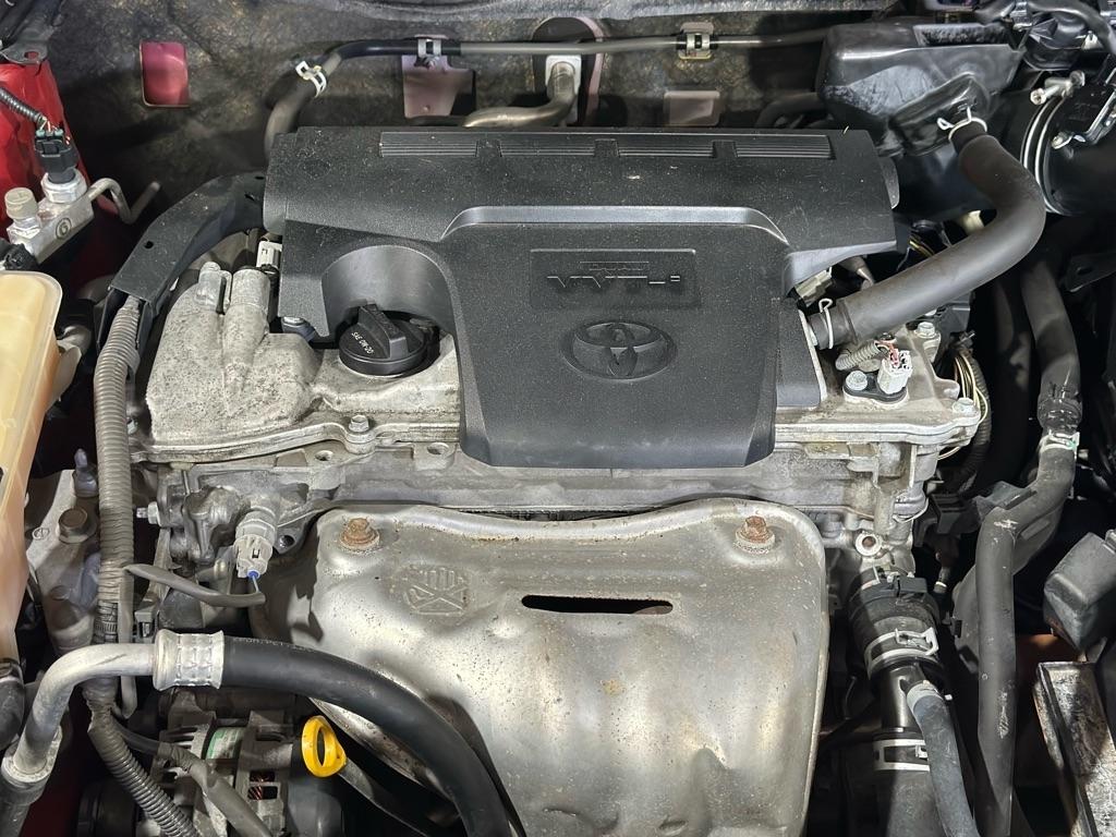 Toyota RAV4 LE AWD 2014