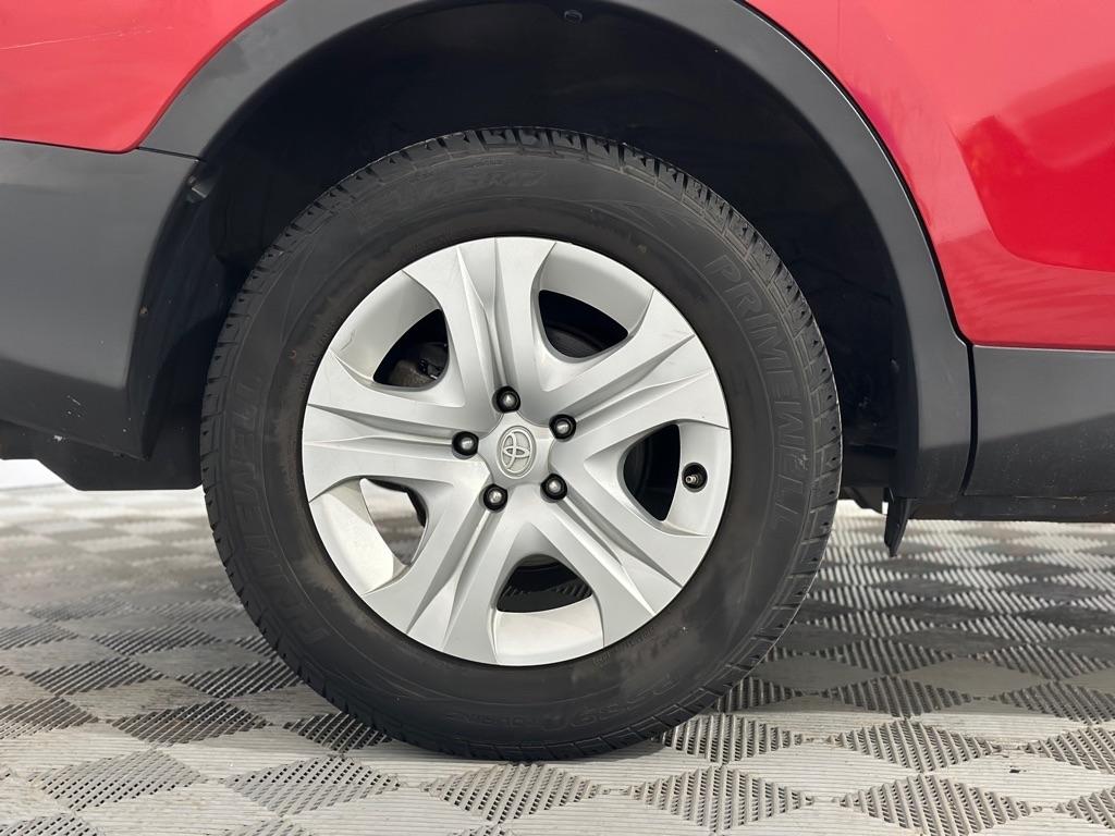 Toyota RAV4 LE AWD 2014