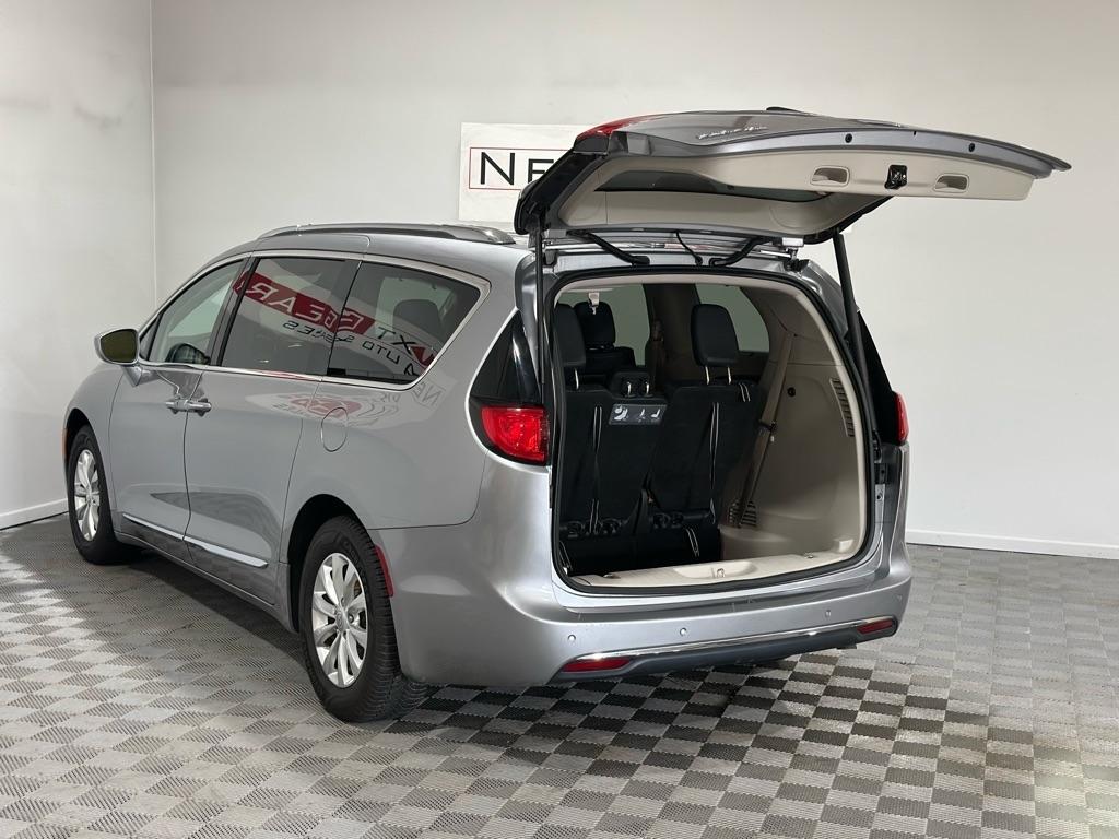 Chrysler Pacifica Touring-L 2018