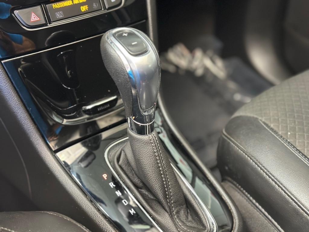Buick Encore Sport Touring FWD 2017