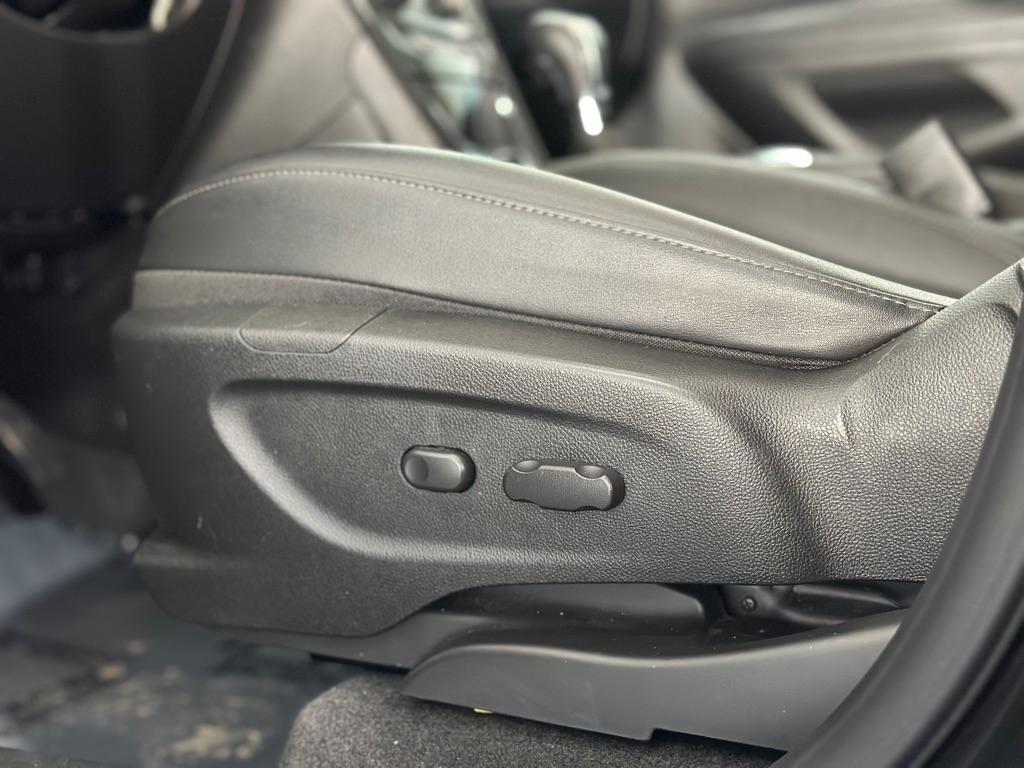 Buick Encore Sport Touring FWD 2017