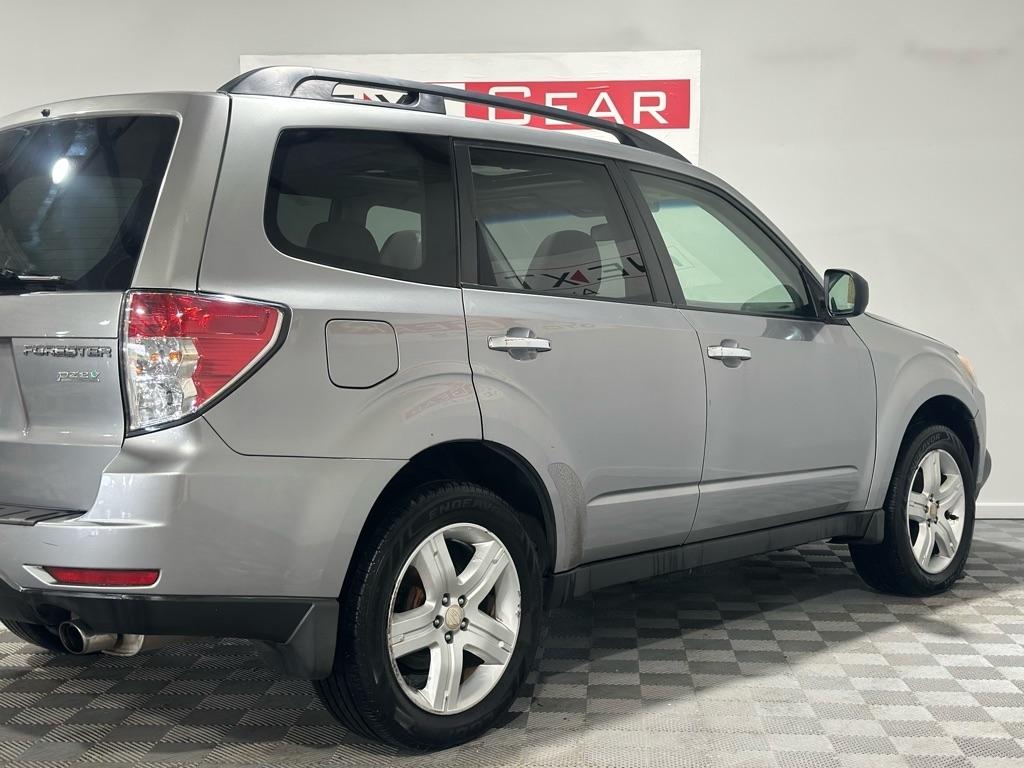 Subaru Forester 2.5X Limited 2010