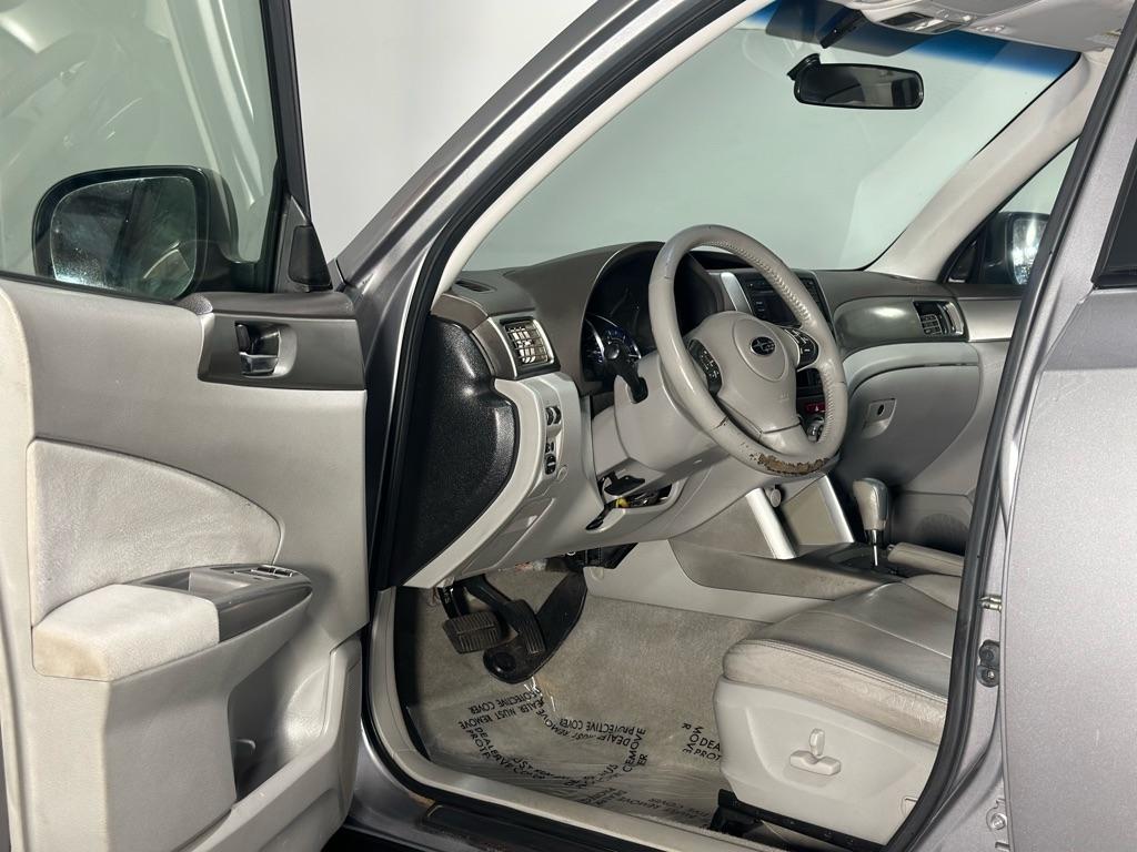 Subaru Forester 2.5X Limited 2010