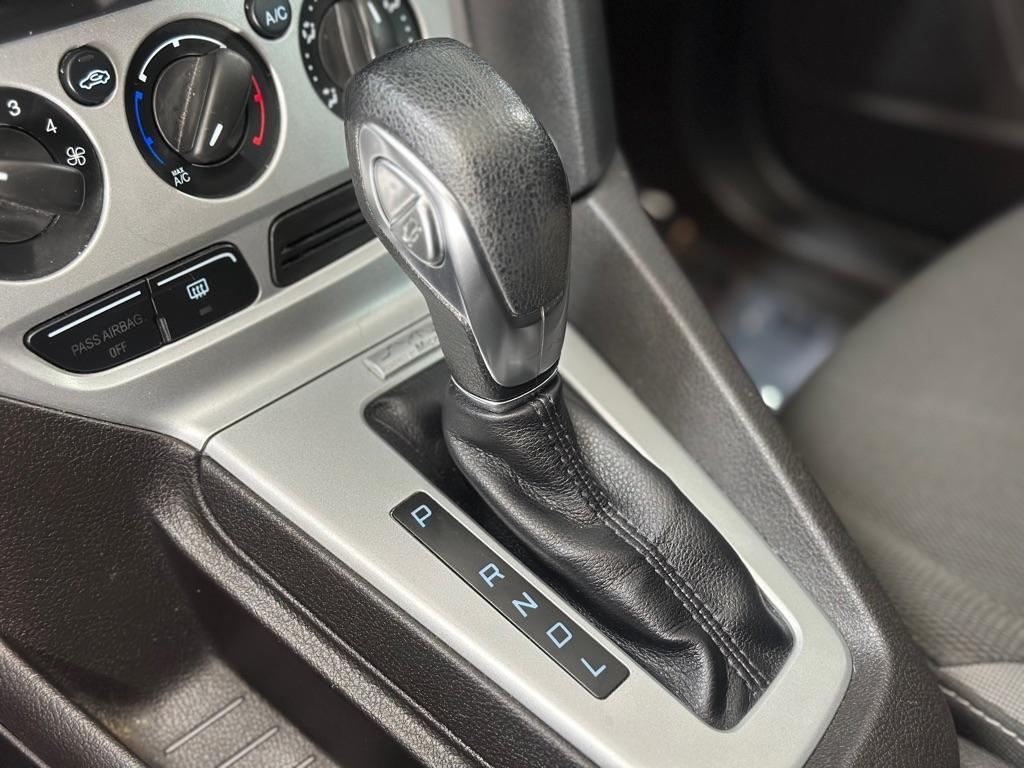 Ford Focus SE Hatch 2014