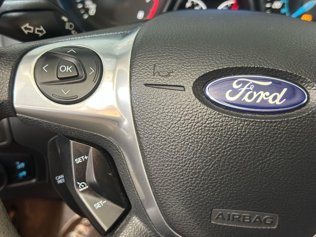 Ford Focus SE Hatch 2014