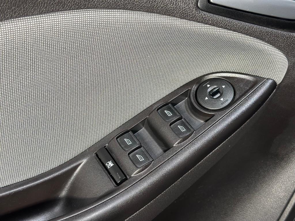 Ford Focus SE Hatch 2014
