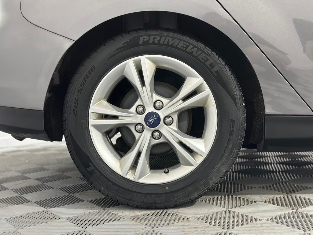 Ford Focus SE Hatch 2014