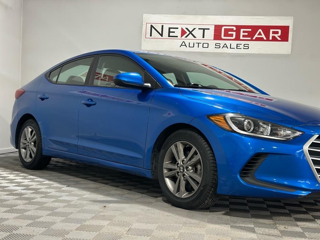 Hyundai Elantra Value Edition 6A 2017