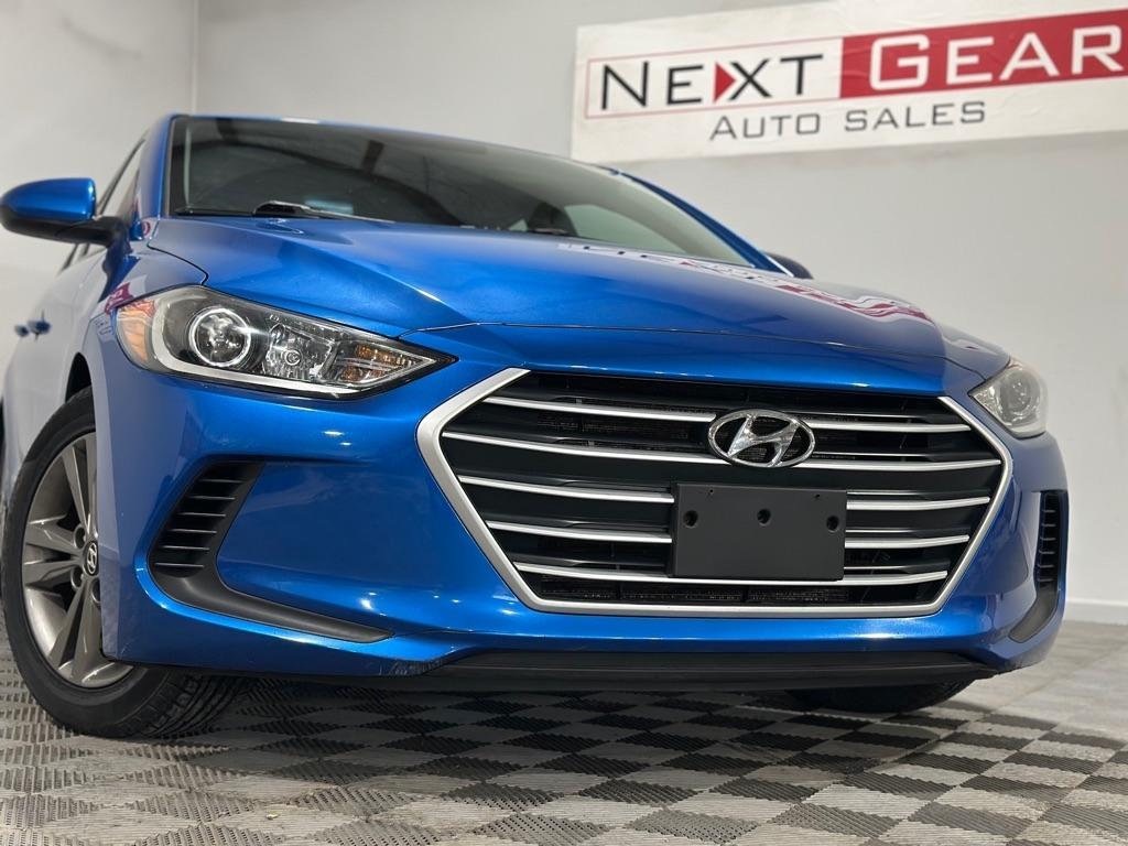 Hyundai Elantra Value Edition 6A 2017