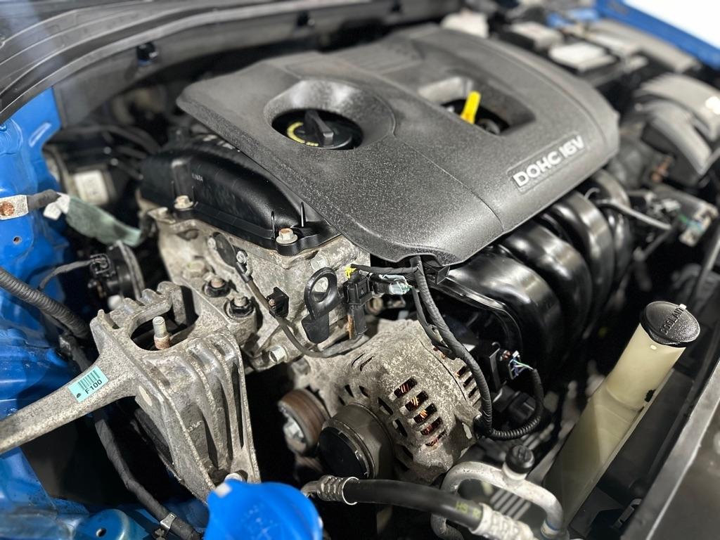 Hyundai Elantra Value Edition 6A 2017