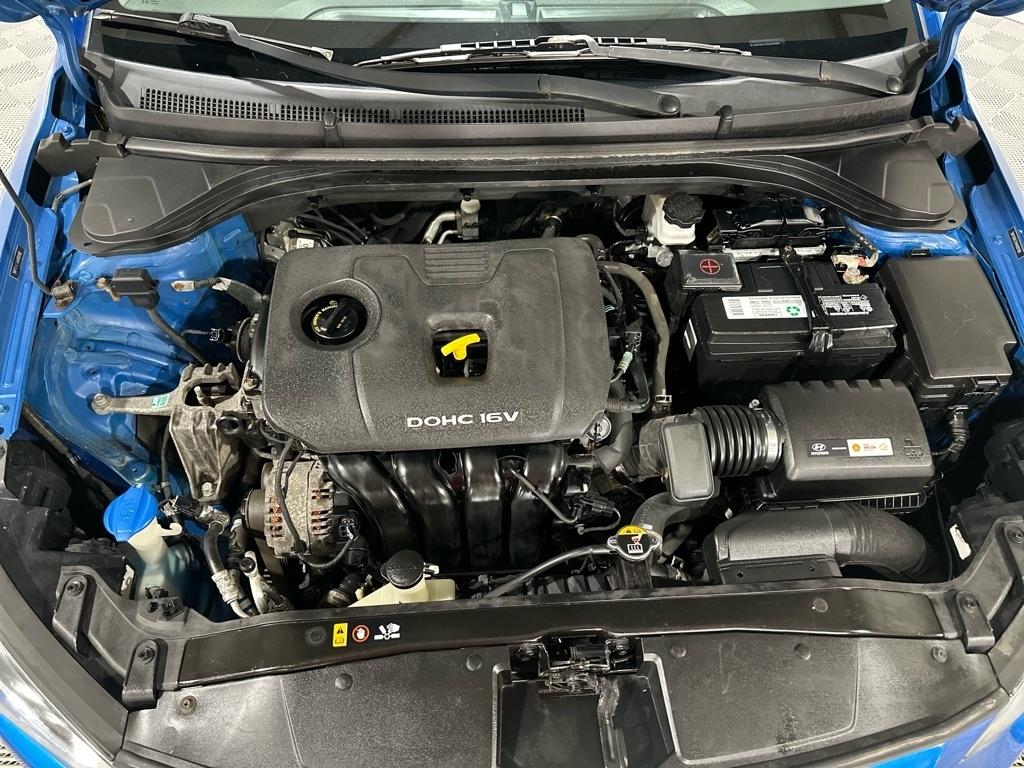 Hyundai Elantra Value Edition 6A 2017