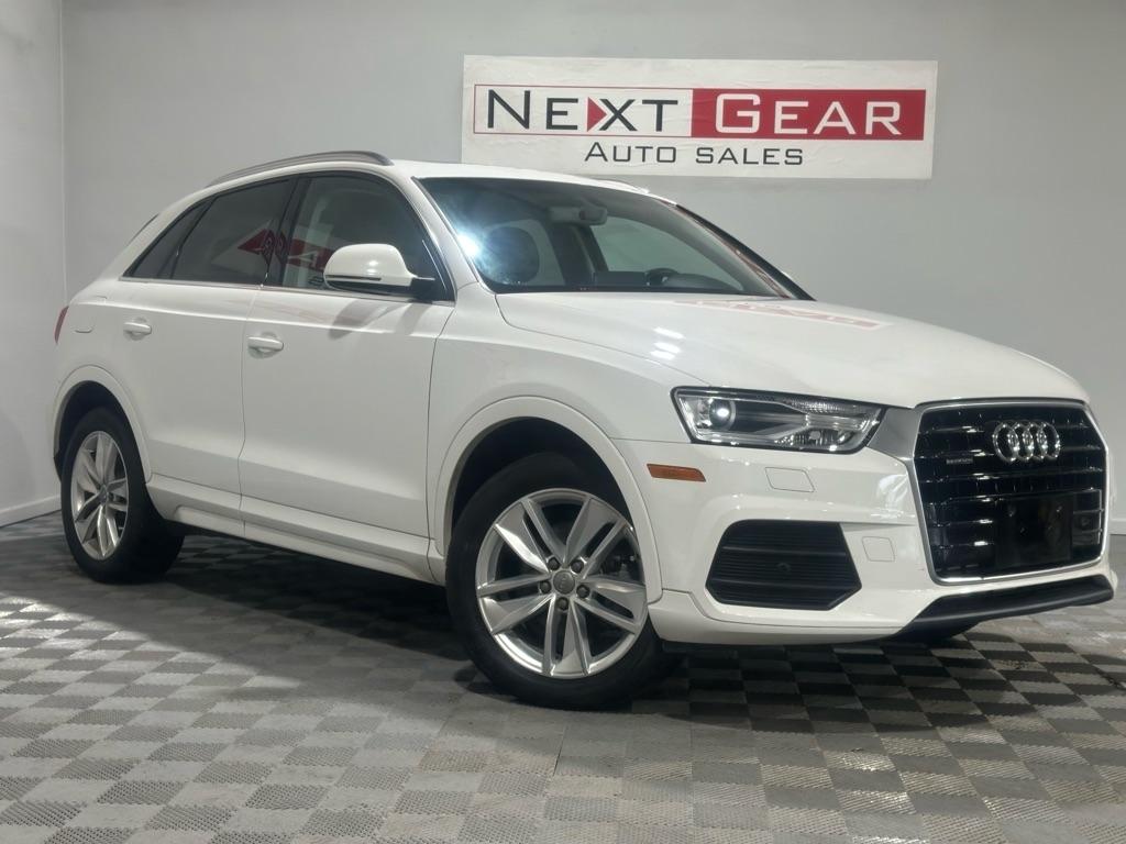 Audi Q3 2.0T quattro Premium Plus 2016