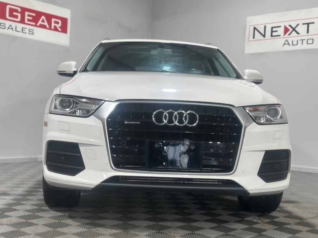 Audi Q3 2.0T quattro Premium Plus 2016