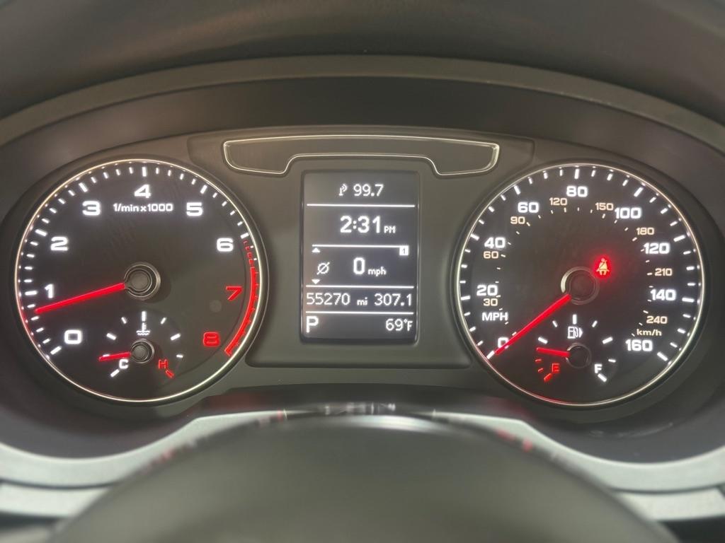 Audi Q3 2.0T quattro Premium Plus 2016
