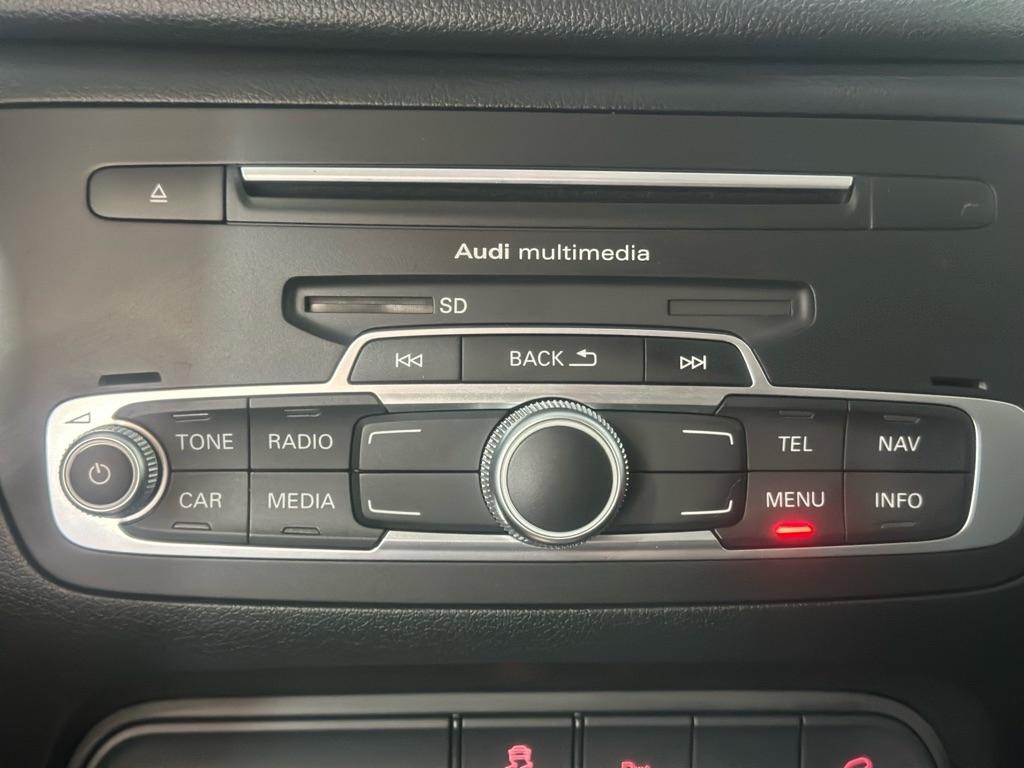 Audi Q3 2.0T quattro Premium Plus 2016