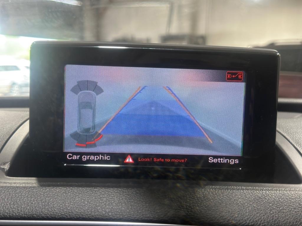Audi Q3 2.0T quattro Premium Plus 2016