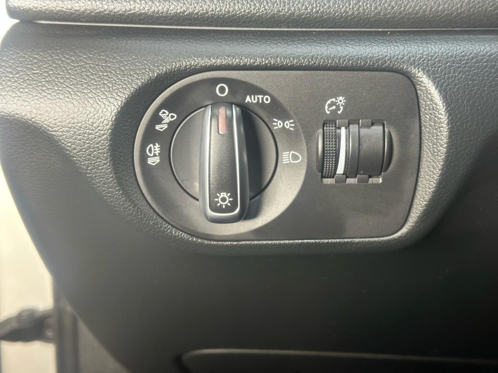 Audi Q3 2.0T quattro Premium Plus 2016