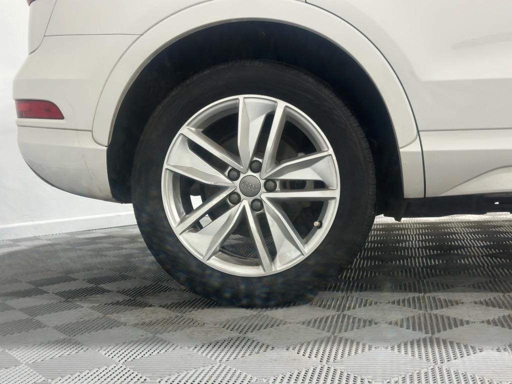 Audi Q3 2.0T quattro Premium Plus 2016