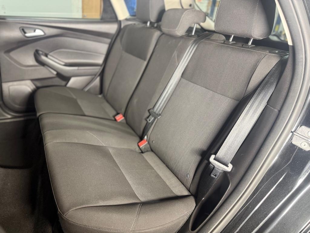 Ford Focus SE Hatch 2015