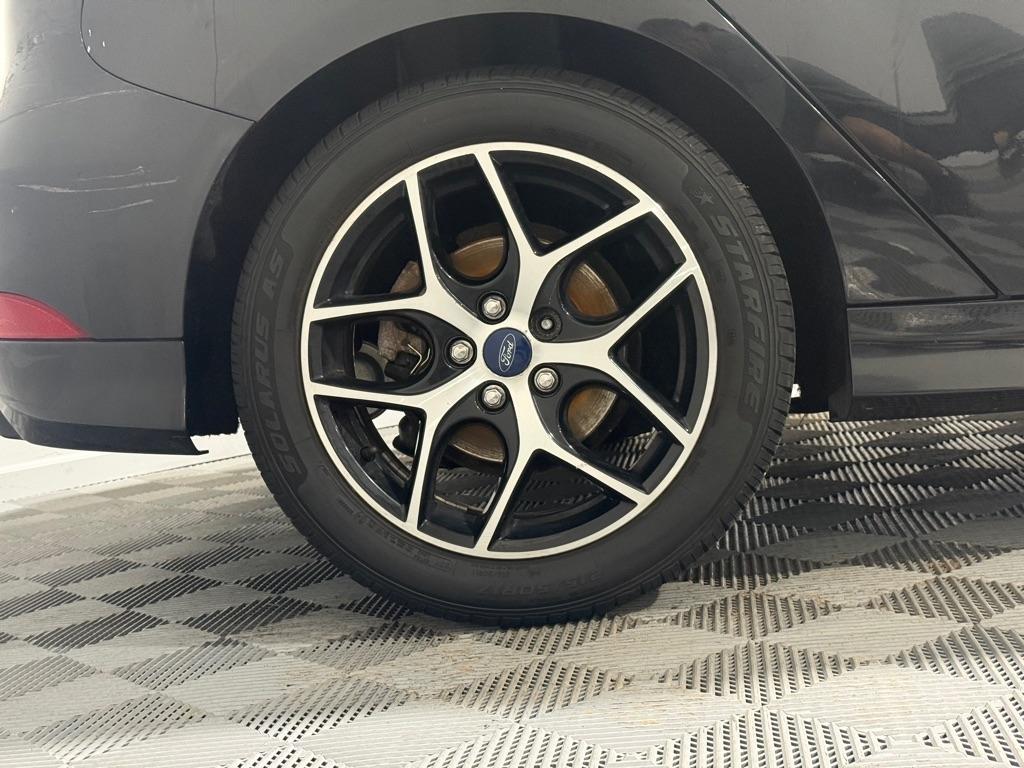 Ford Focus SE Hatch 2015