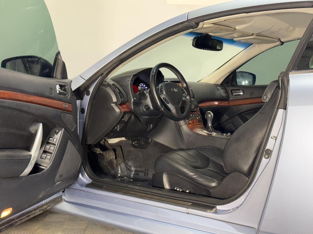 Infiniti G Convertible G37 2009