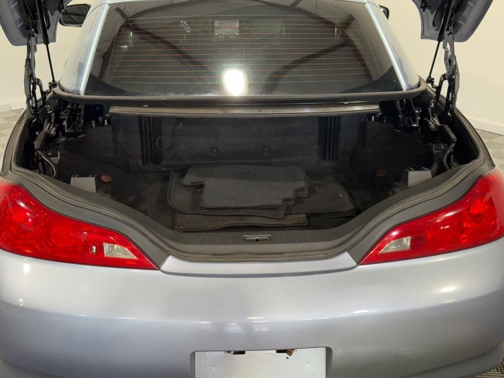 Infiniti G Convertible G37 2009