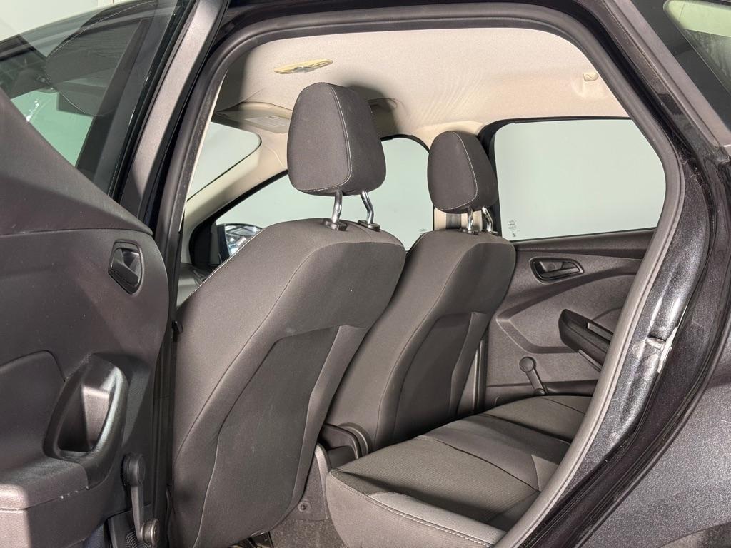 Ford Focus S Sedan 2012