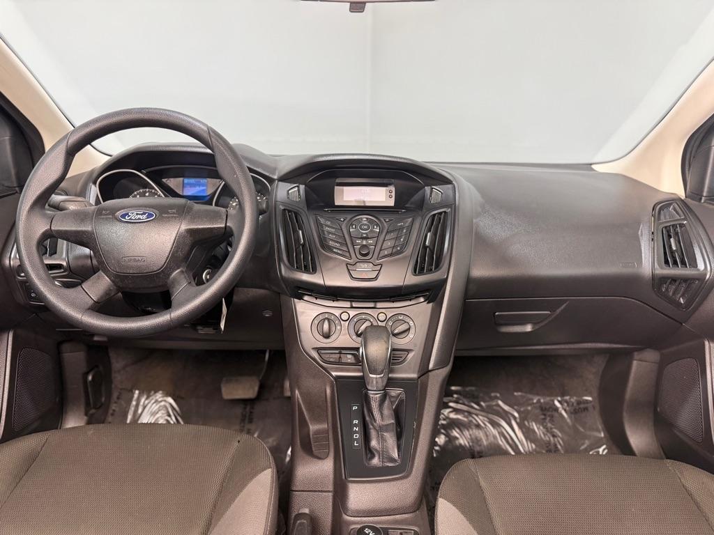 Ford Focus S Sedan 2012