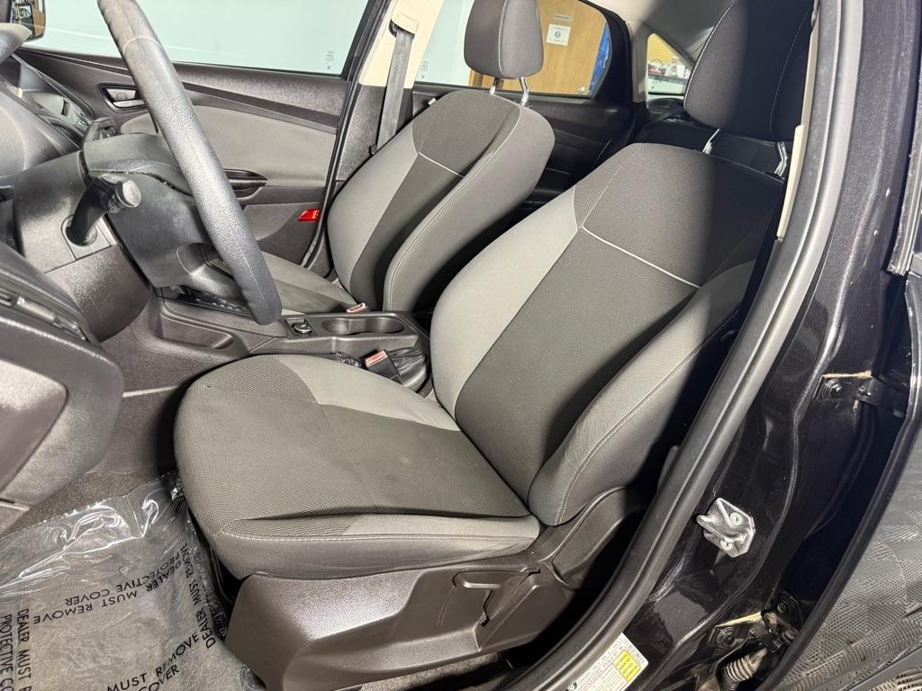 Ford Focus S Sedan 2012