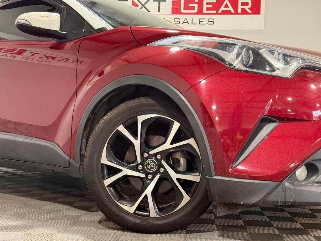 Toyota C-HR XLE 2018