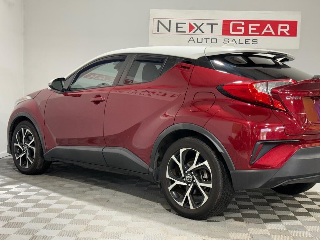 Toyota C-HR XLE 2018