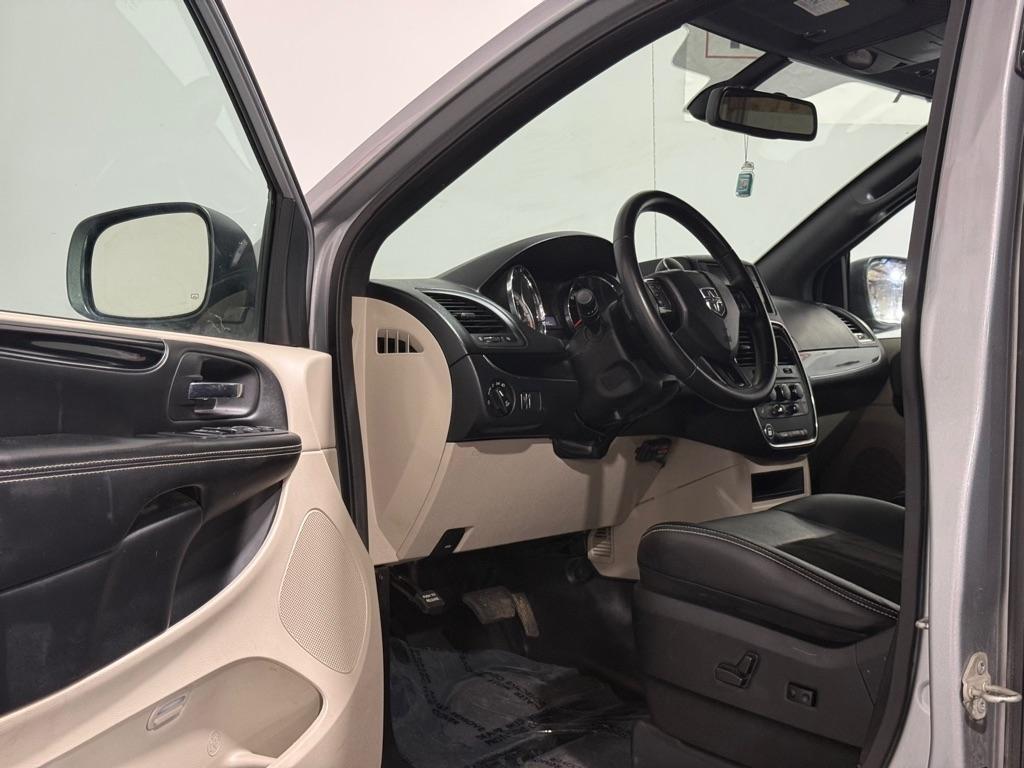 Dodge Grand Caravan SXT 2019