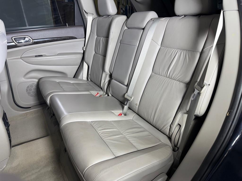 Jeep Grand Cherokee Laredo 4WD 2013