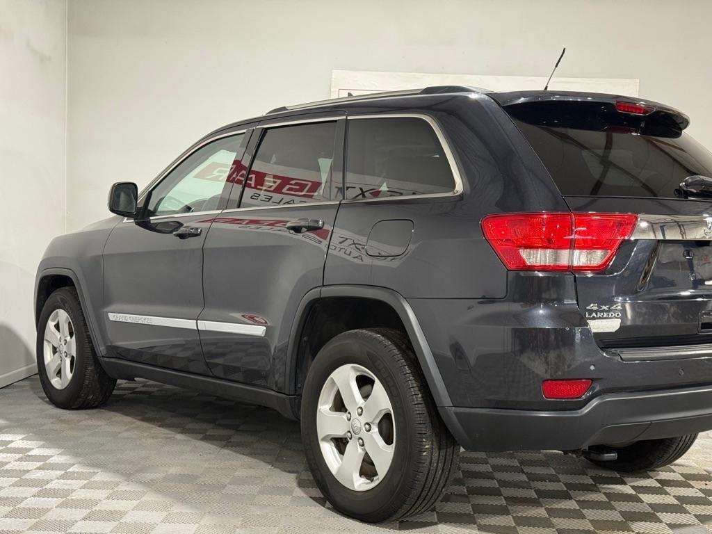 Jeep Grand Cherokee Laredo 4WD 2013
