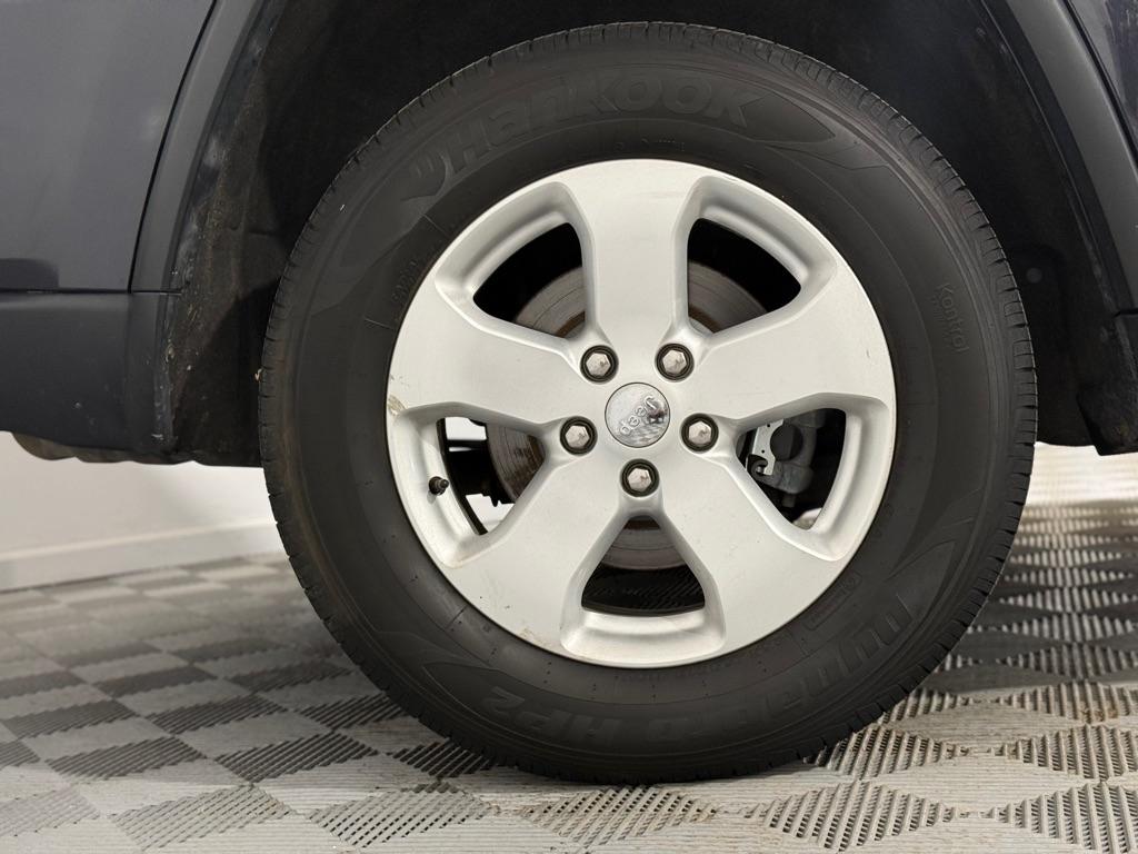 Jeep Grand Cherokee Laredo 4WD 2013