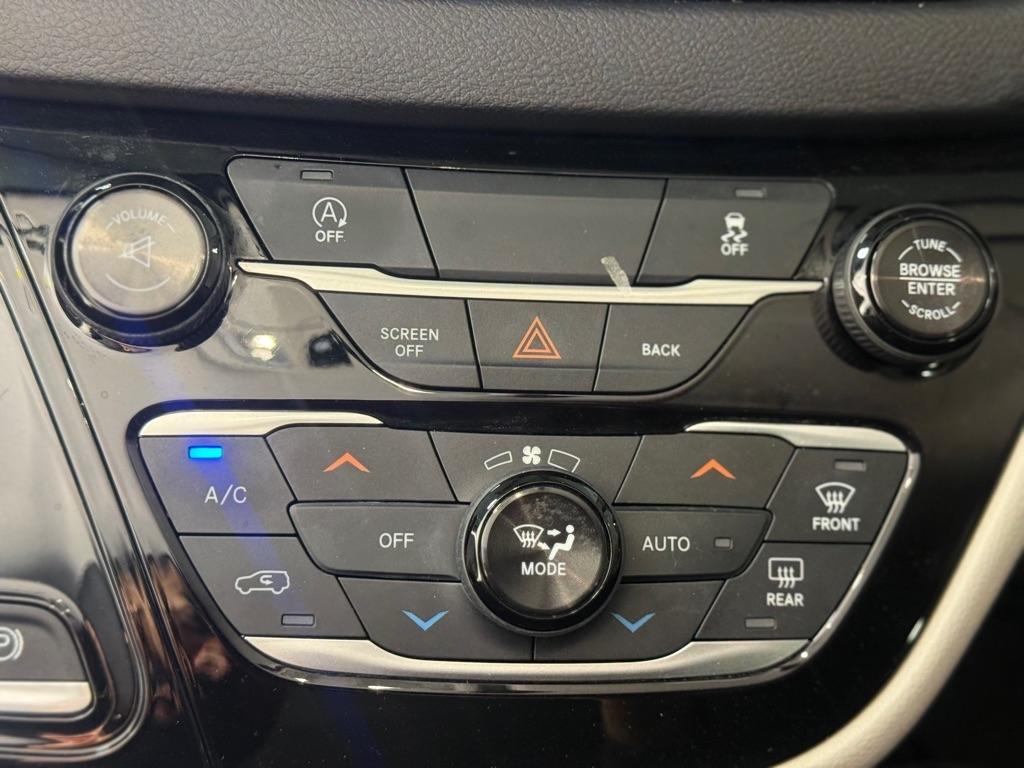 Chrysler Pacifica Touring-L 2017