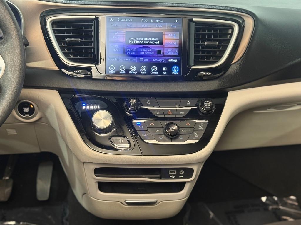 Chrysler Pacifica Touring-L 2017