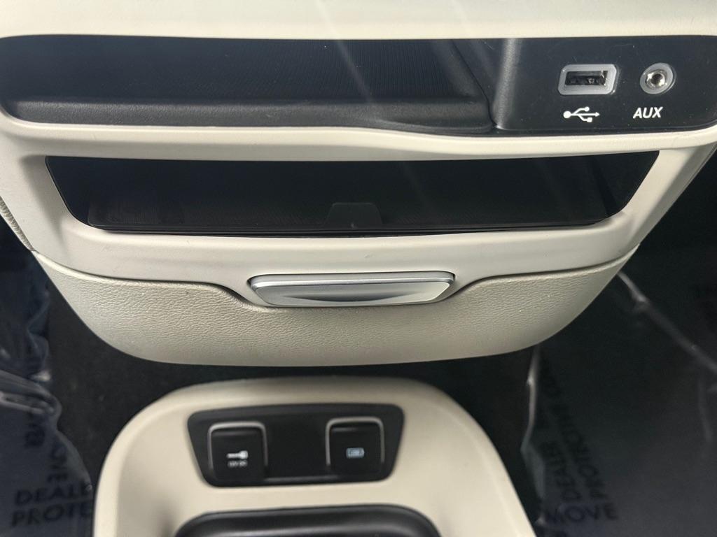 Chrysler Pacifica Touring-L 2017