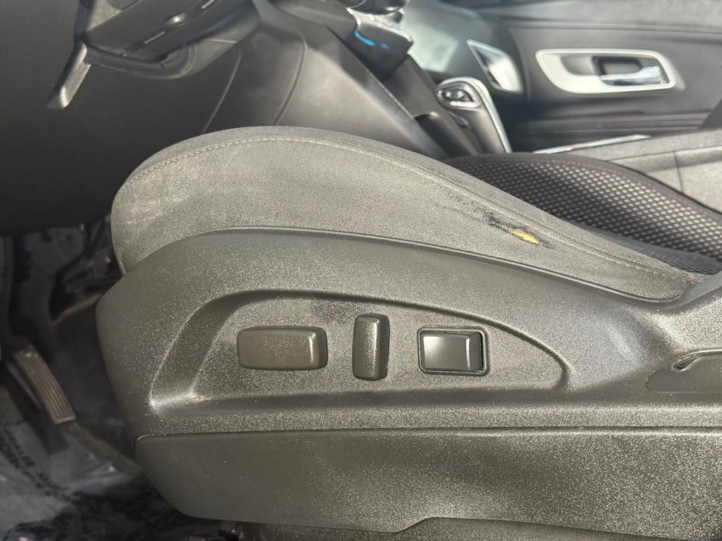 Chevrolet Equinox  2010