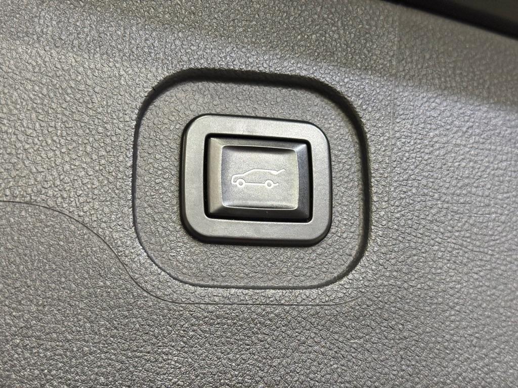 Chevrolet Equinox  2010