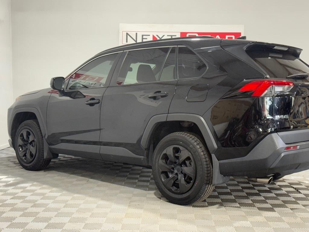 Toyota RAV4  2021