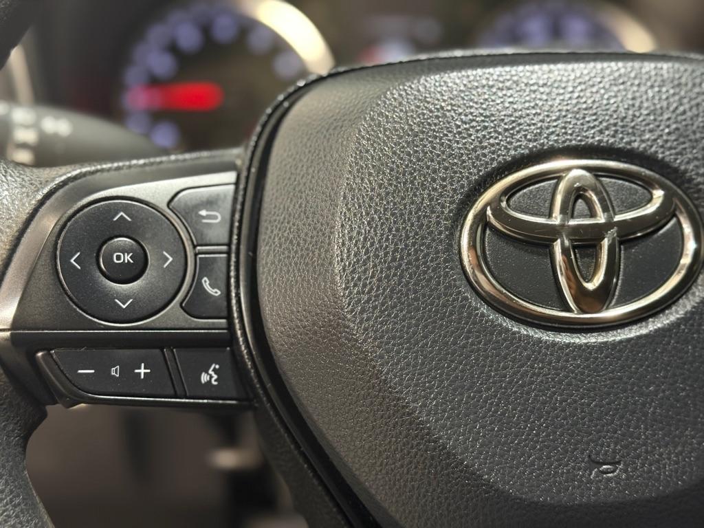 Toyota RAV4  2021