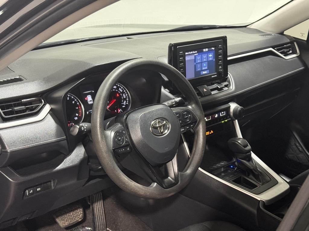 Toyota RAV4  2021