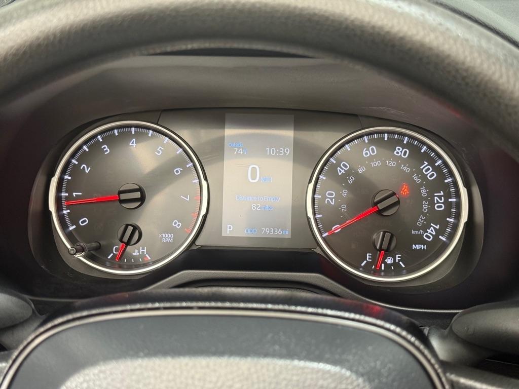 Toyota RAV4  2021