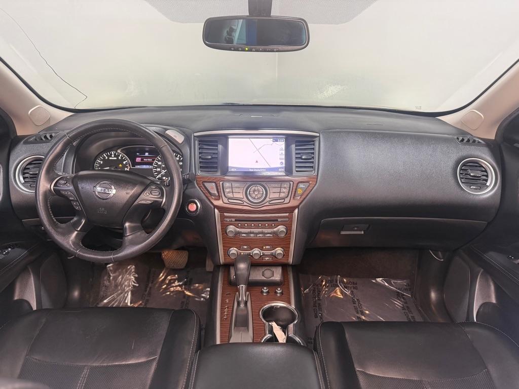 Nissan Pathfinder  2017