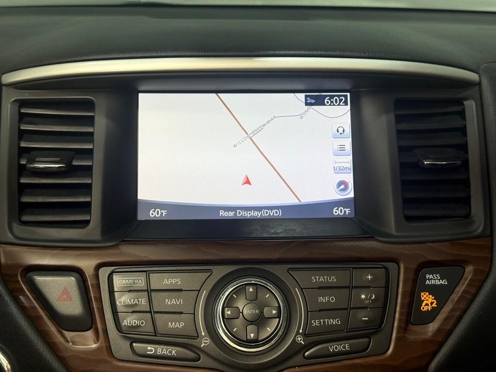Nissan Pathfinder  2017